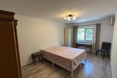 Apartament cu 3 camere decomandat în Central - 7