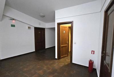 Birou, de 36 mp, în Central - 6