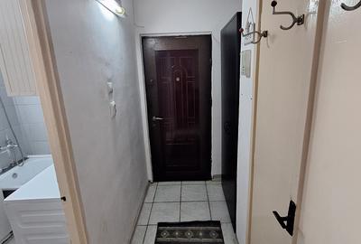 220 euro!!! AP.cu 1 camera situat la Et 1 Zona Torontalului-LIDL - 5