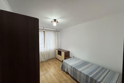 Apartament cu 3 camere decomandat în Central - 3