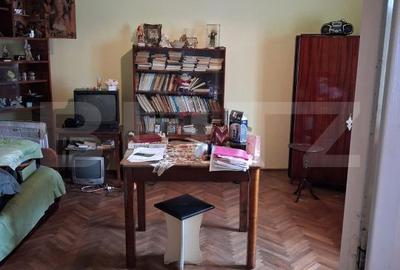 Casă cu 3 camere cu Teren 353 Mp în Central