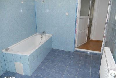 Apartament cu 3 camere în Central - 6