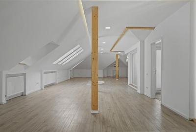 Casă individuală cu 9 camere cu Teren 200 Mp în Central - 20