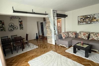Apartament cu 3 camere semidecomandat în Calea Dumbrăvii - 2