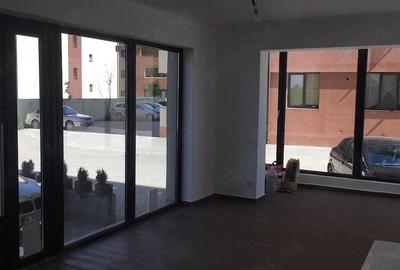 Spațiu comercial, în Central - 8