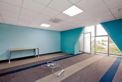 Spațiu comercial, de 350 mp, în Central - 7