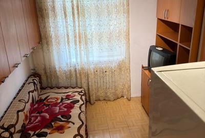 Garsonieră circulară, mobilată în Medicină - 9