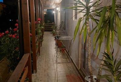 Pensiune 8 apartamente+ in 2 Mai judet Constanta - 4