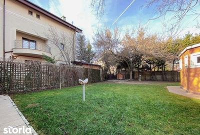 Casă cu 7 camere cu Teren 650 Mp în Central - 4