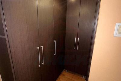 Apartament cu 4 camere decomandat, mobilat în Micro 18 - 9