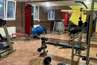 Casă cu 5 camere cu Teren 500 Mp în Botizului - 6