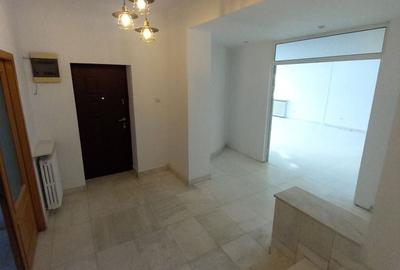 Casă individuală cu 10 camere cu Canalizare în Aviației - 7