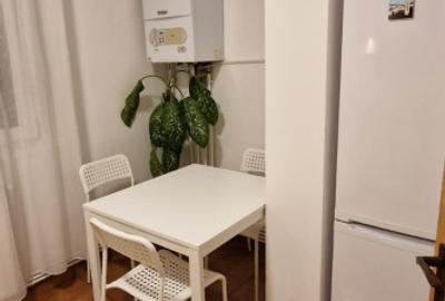 Garsonieră decomandată, mobilată în Sebastian - 4