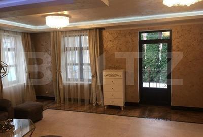 Apartament la casa de lux ,83 mp,decomandat,etaj 1, parcare, zona Ultracentrala Apartament la casa de lux ,83 mp,decomandat,etaj 1, parcare, zona Ultracentrala - 4