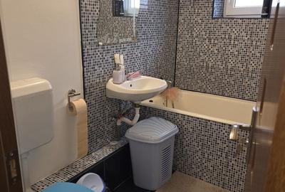 Apartament cu 2 camere semidecomandat în Lacul Tei - 2