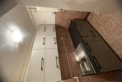 Dau in chirie garsoniera, vis a vis de Vivo mall, et 4 din 7, bloc cu lift - 2