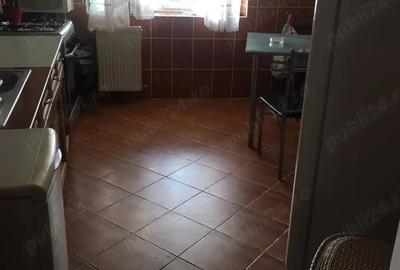 Inchiriez 2 camere in apartament cu 3 camere - 3