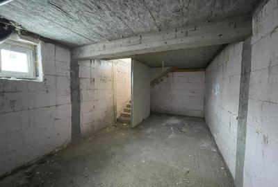 Casa individula de vanzare Izvor - 9