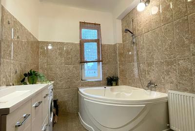 Apartament cu 2 camere zona Universitate - 16