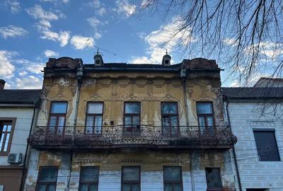 Lugoj, Ap., 4 Cam., 143 Mp., Ultracentral - 8