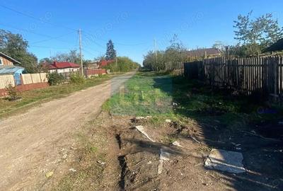 Teren de 2 mp, în Petru Rareș - 11