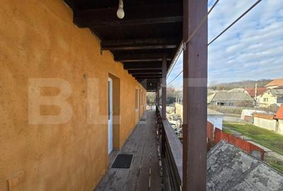 Doua case de vanzare, cu 9 camere, 320 mp, Turda - 1