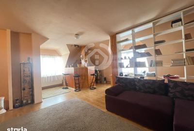 Casă cu 7 camere cu Teren 432 Mp în Lupeni - 1