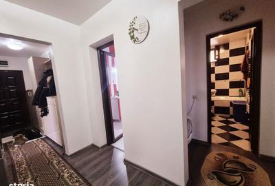 Apartament cu 3 camere decomandat în Dărmănești - 2
