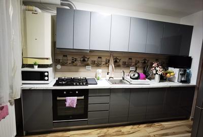 Apartament cu 3 camere decomandat în Central - 4