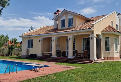 Proprietar închiriez vila lux cu deschidere la Lacul Balotesti - 2