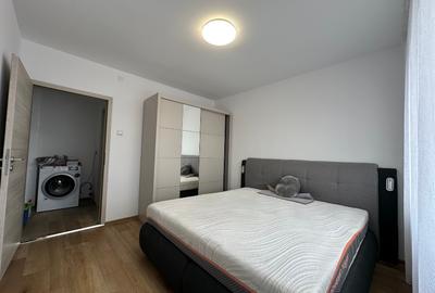 Apartament cu 3 camere semidecomandat, mobilat în Podu Roș - 2