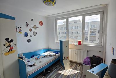 Apartament cu 4 camere semidecomandat în Drumul Taberei - 6