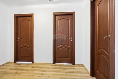 Apartament spatios cu 5 camere de vanzare I Comision 0% - 14