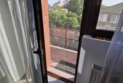 Apartament cu 2 camere decomandat în Aradului - 3