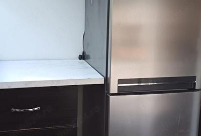 Apartament cu 3 camere decomandat în Apărătorii Patriei - 3