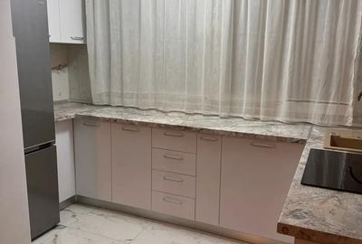 Apartament cu 3 camere în Central - 2