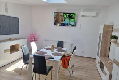 Apartament cu 4 camere decomandat în Deta - 1