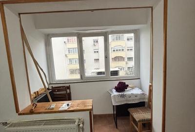 Garsonieră în P-ța Gorjului - 12