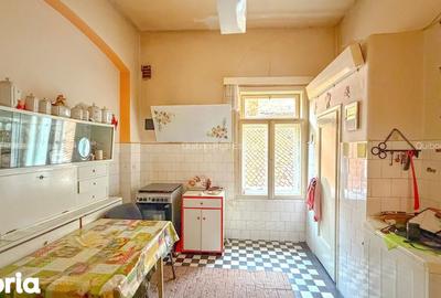 Apartament cu 3 camere în Schei - 7
