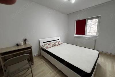 Apartament cu 4 camere decomandat în Central - 2