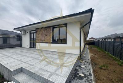 Casă cu 4 camere în Petrești - 4