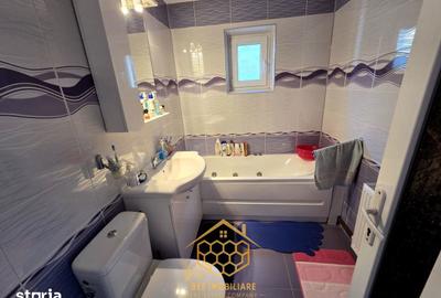 Apartament cu 3 camere decomandat în Central - 15