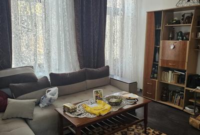 Casă individuală cu 4 camere cu Teren 142 Mp în P-ța Ovidiu - 1