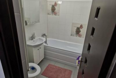 Apartament cu 2 camere decomandat în Central - 2