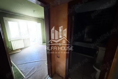 Apartament cu 4 camere semidecomandat în Central - 2