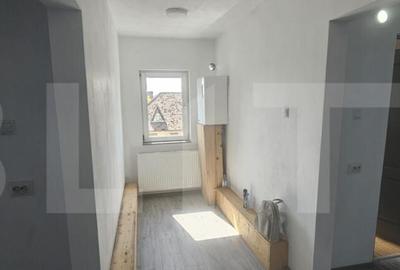 Apartament spa?ios, 3 camere, 88 mp, complet renovat Sf - 10