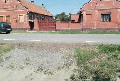 Casă cu 5 camere în Racovița - 8