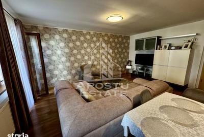 Apartament cu 3 camere în Torontalului