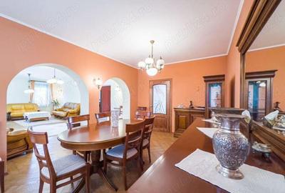 Vanzare vila deosebita - Aninoasa, Dambovita - 6