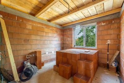 Casă cu 3 camere cu Canalizare în Vladimirescu - 4